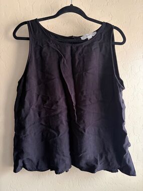LOFT Black Sleeveless Scoop Neck Camisole